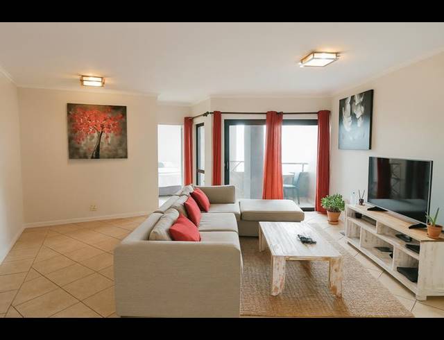 2 BEDROOM PROPERTY TO RENT IN CLAREMONT